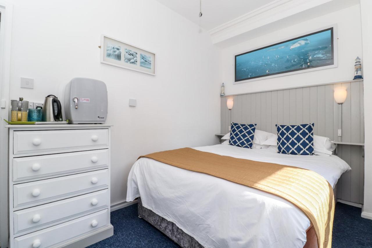 The New England Hotel Истборн Екстериор снимка