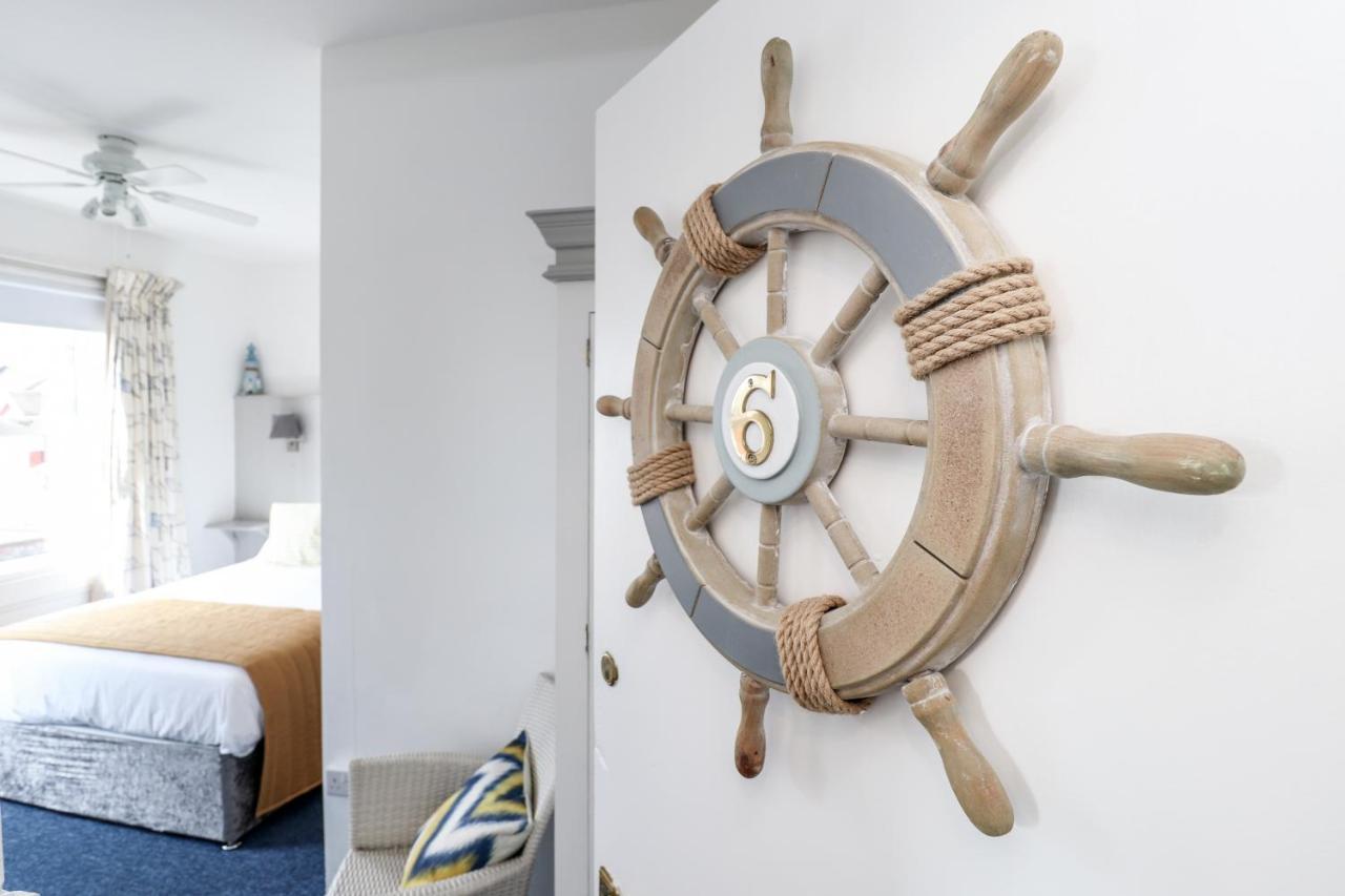 The New England Hotel Истборн Екстериор снимка