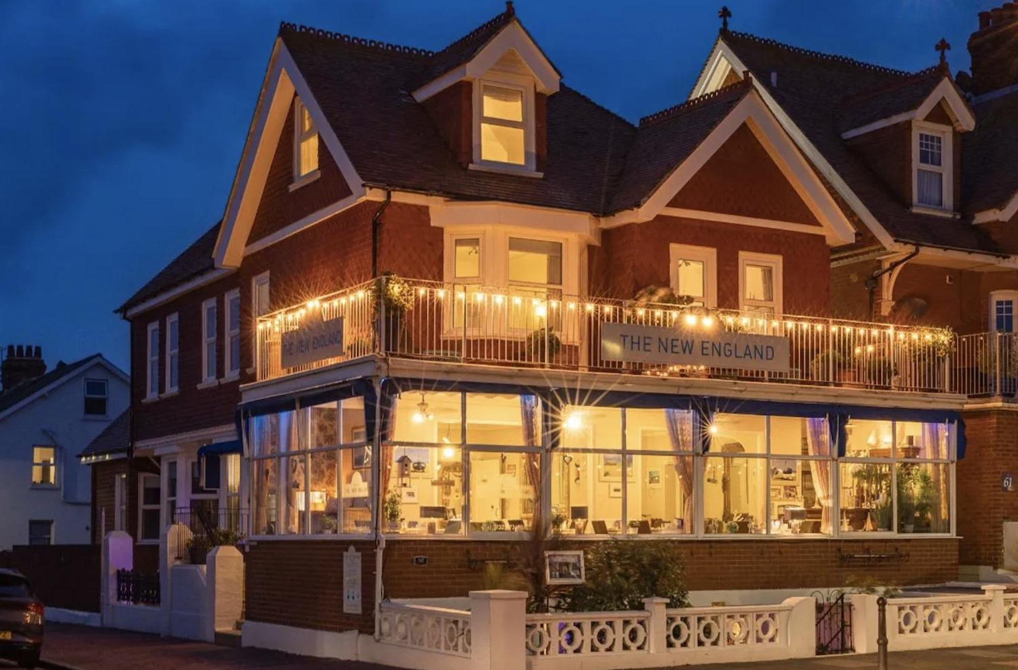The New England Hotel Истборн Екстериор снимка